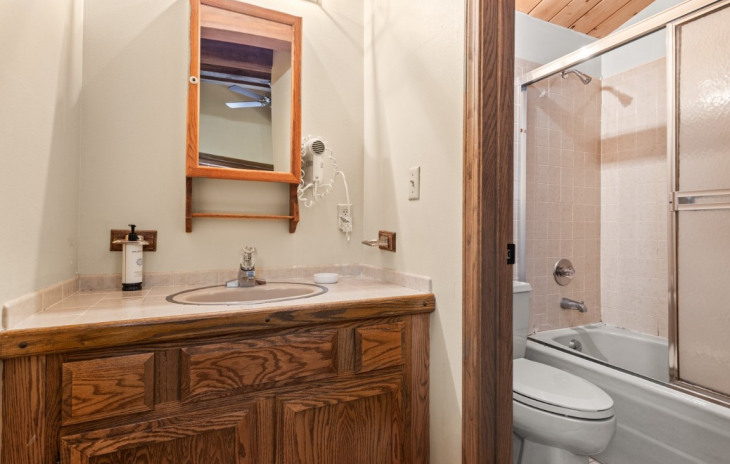 2305 Apres Ski Way Photo