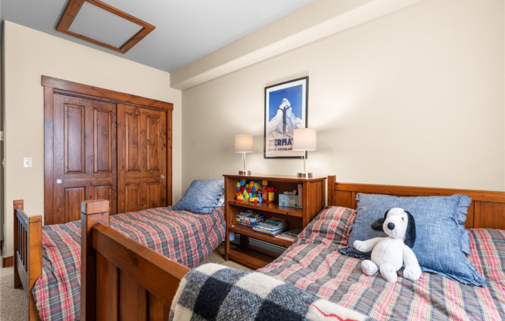 1540 Moraine Circle Photo