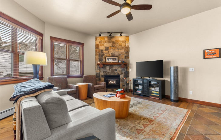 1540 Moraine Circle Photo