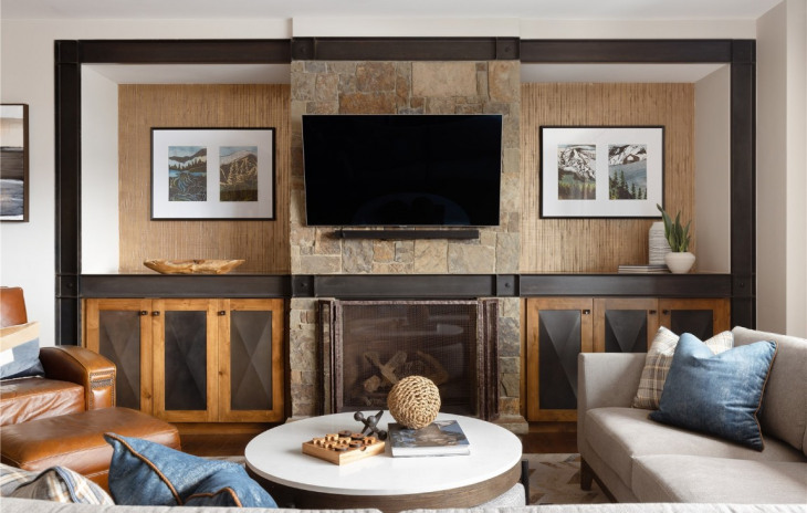 2250 Apres Ski Way Photo