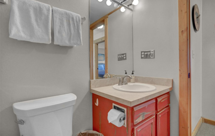 1805 River Queen Lane Photo