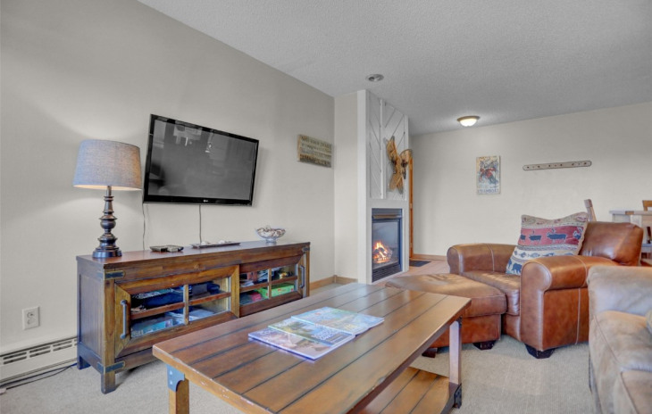 1805 River Queen Lane Photo
