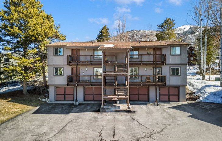 2930 Columbine Drive Photo