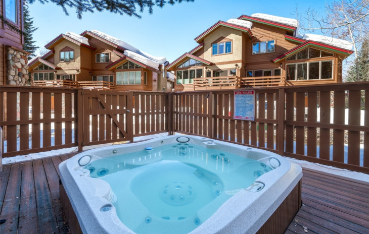 2838 Kitzbuhel Court Photo