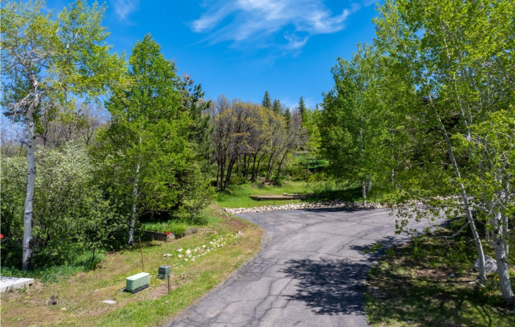 160 N Steamboat Boulevard Photo