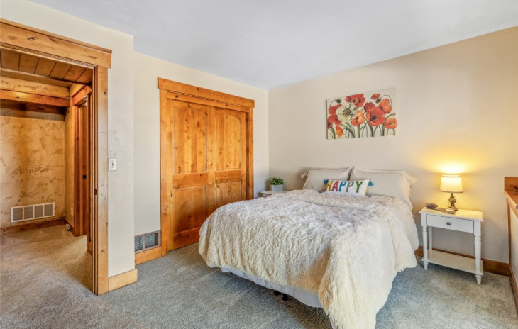 471 Mountain Vista Circle Photo