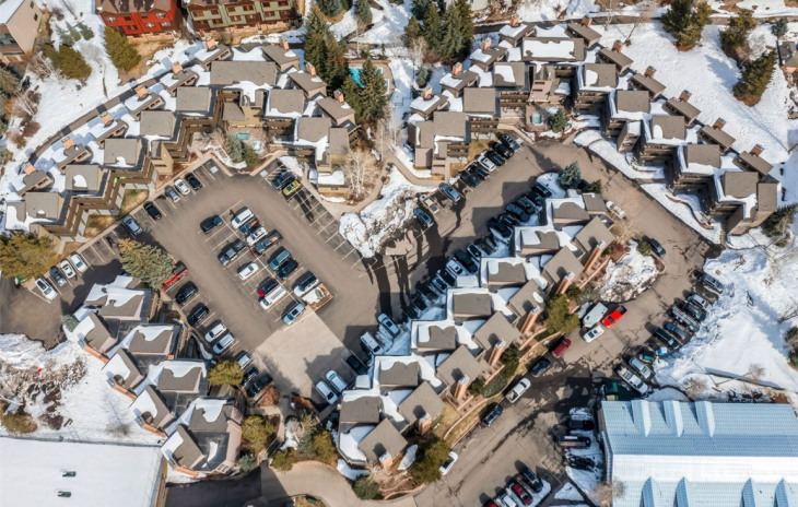 2700 Village Drive Photo