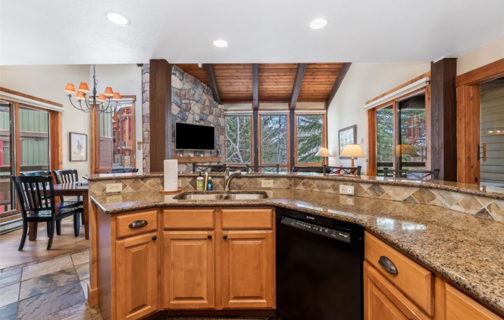 2700 Village Drive Photo