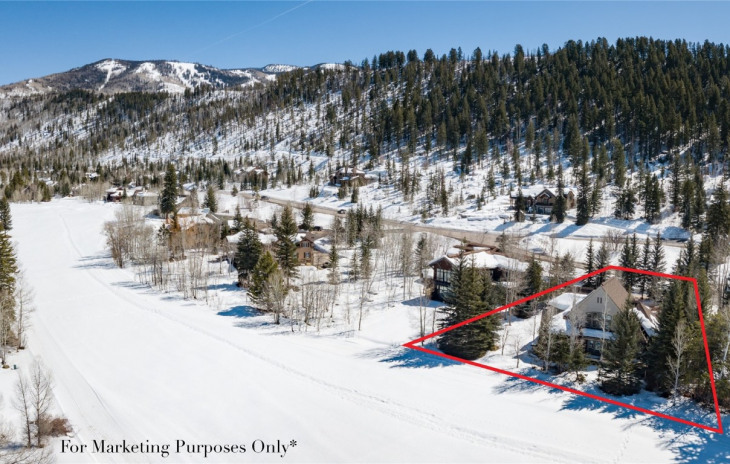 1031 Steamboat Boulevard Photo
