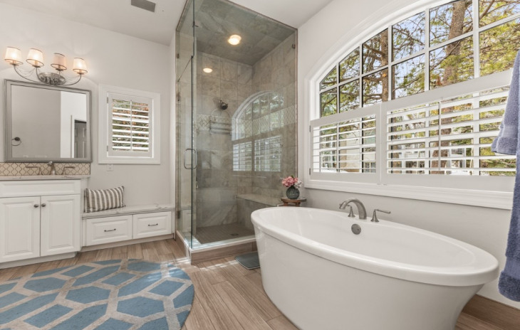 1031 Steamboat Boulevard Photo