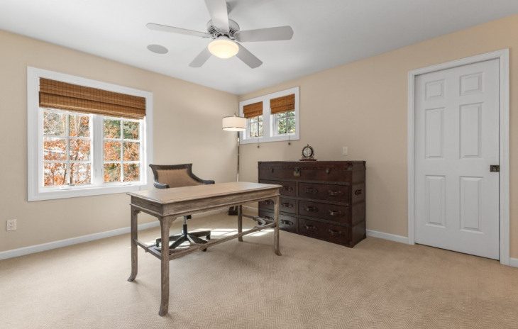 1031 Steamboat Boulevard Photo