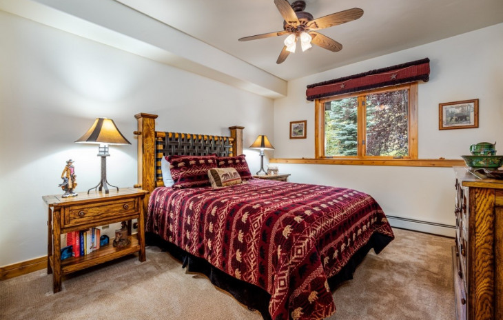 2755 Waterstone Lane Photo
