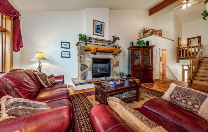 2755 Waterstone Lane Photo