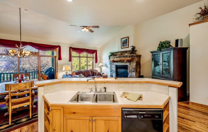 2755 Waterstone Lane Photo