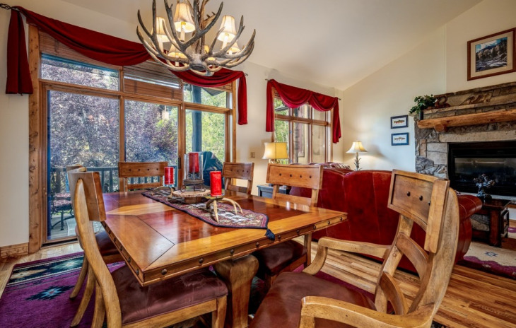 2755 Waterstone Lane Photo