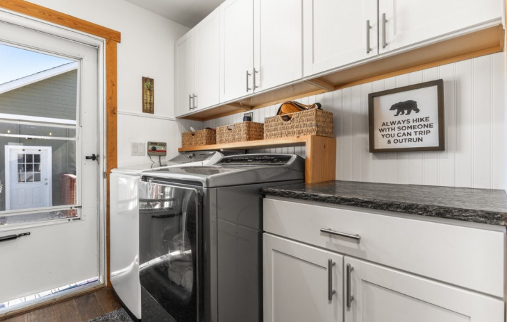 2328 Penny Lane Photo