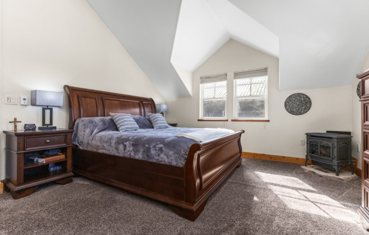 2328 Penny Lane Photo