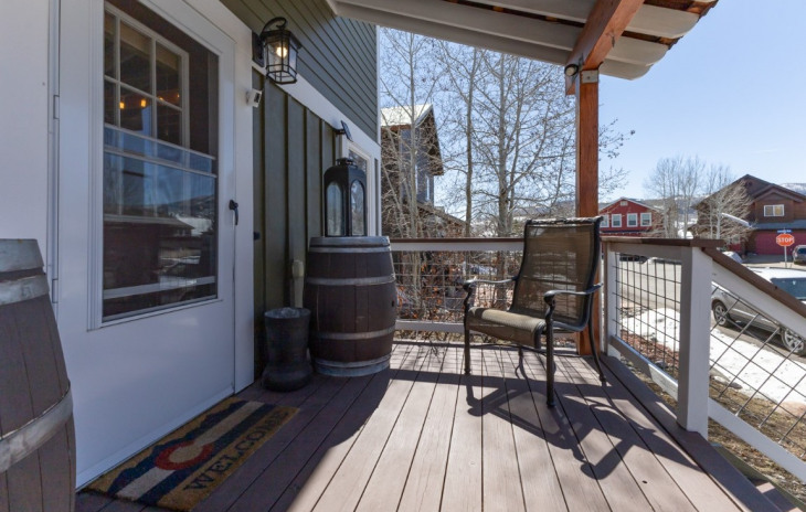 2328 Penny Lane Photo
