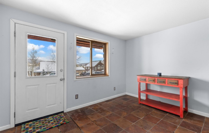 625 Amethyst Drive Photo