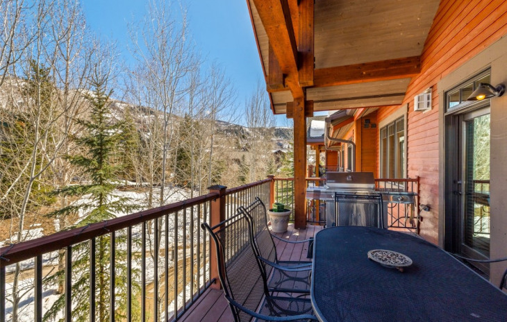 1800 Medicine Springs Drive Photo