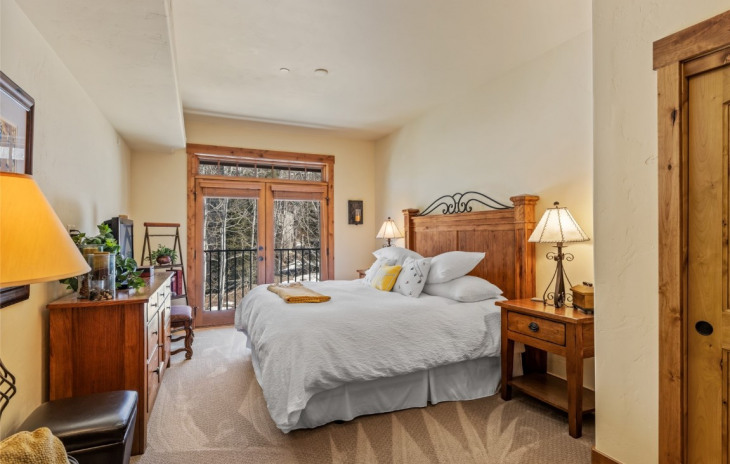 1800 Medicine Springs Drive Photo