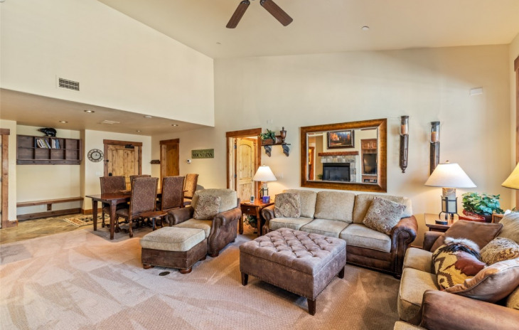 1800 Medicine Springs Drive Photo