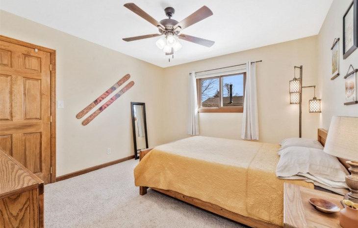 409 Clover Circle Photo