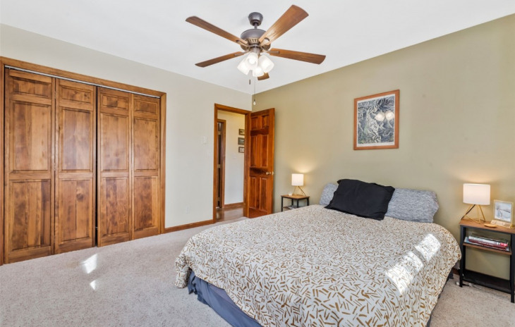 409 Clover Circle Photo
