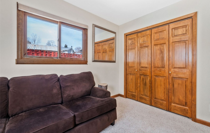 409 Clover Circle Photo