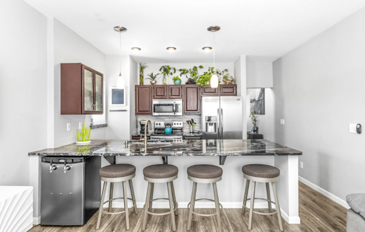 523 Eaglepointe Court Photo