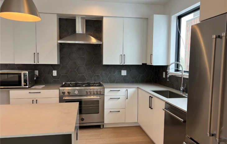 2900 Rowhouse Drive Photo