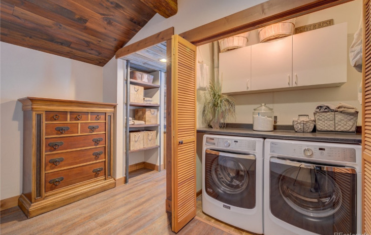 42209 Deer Road Photo