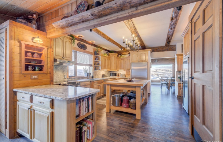 42209 Deer Road Photo