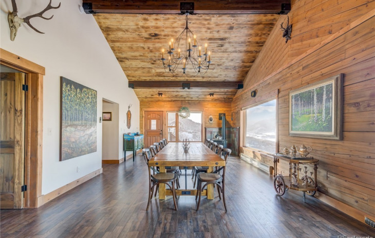 42209 Deer Road Photo