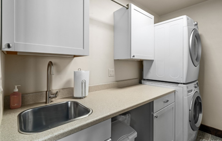 23665 Willow Island Trail Photo