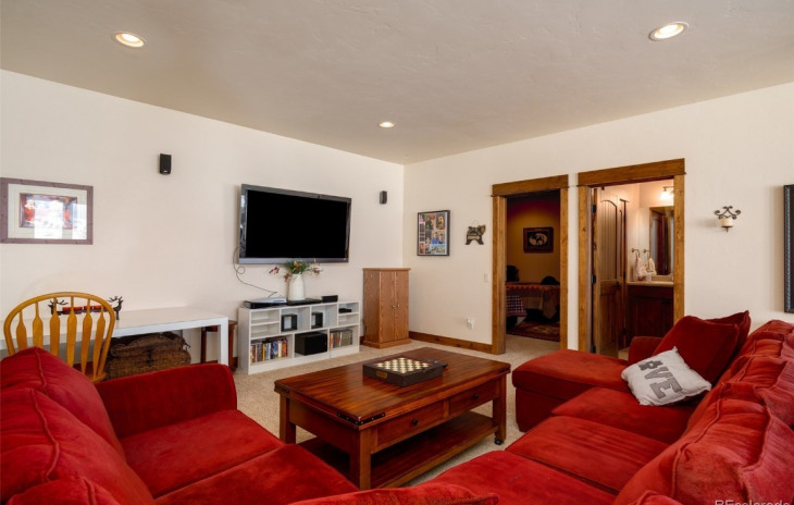 38325 Rollinghills Lane Photo