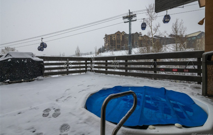 2350 Ski Trail Lane Photo