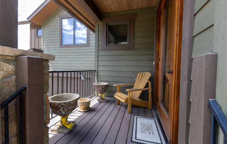 3211 Snowflake Circle Photo