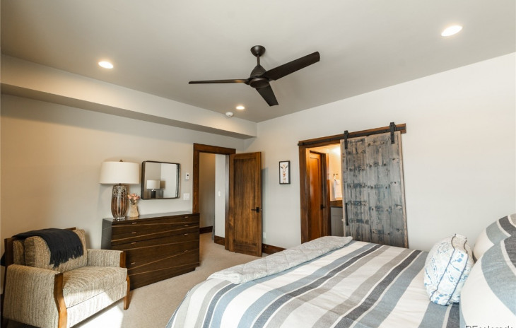 1259 Clubhouse Circle Photo
