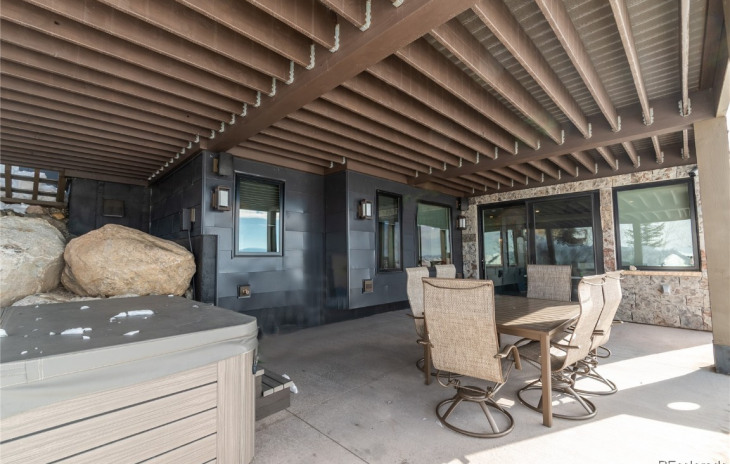 1259 Clubhouse Circle Photo