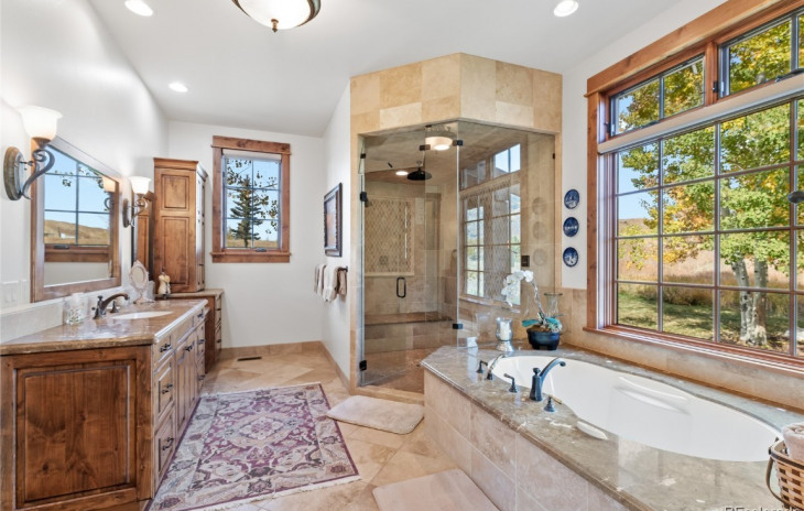 30600 Lake Shore Trail Photo