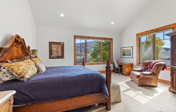 30600 Lake Shore Trail Photo