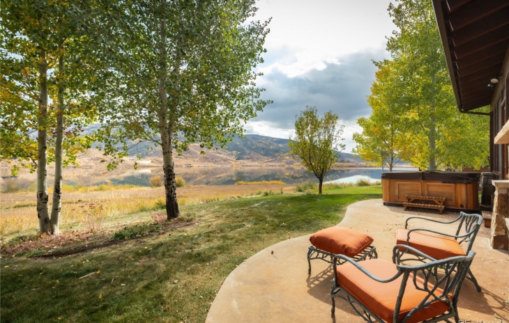 30600 Lake Shore Trail Photo