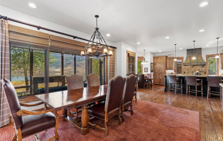 30600 Lake Shore Trail Photo