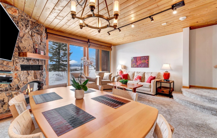 2160 Mount Werner Circle Photo