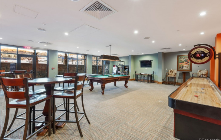 2250 Apres Ski Way Photo