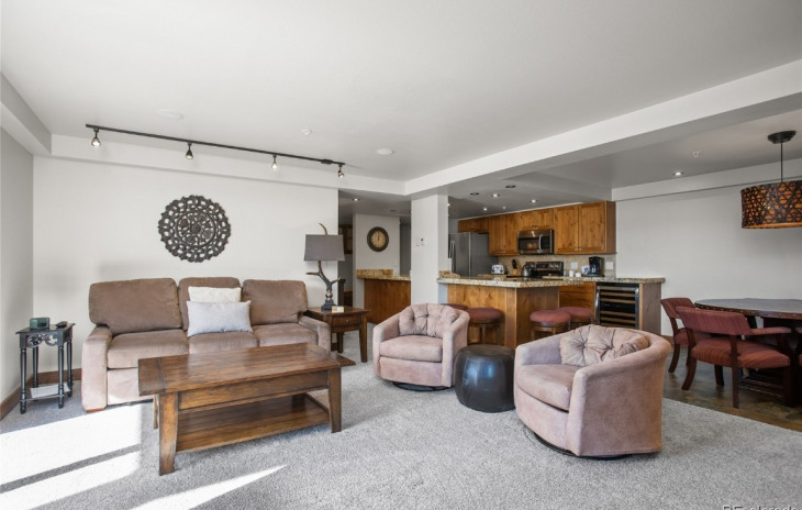 1855 Ski Time Square Drive Photo