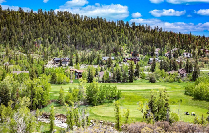 1028 Steamboat Boulevard Photo