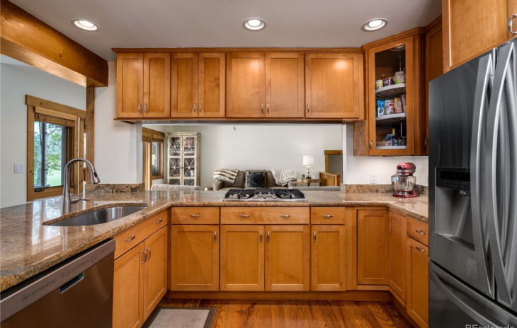 865 Spring Hill Road Photo