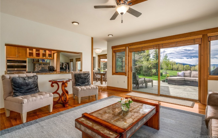 865 Spring Hill Road Photo